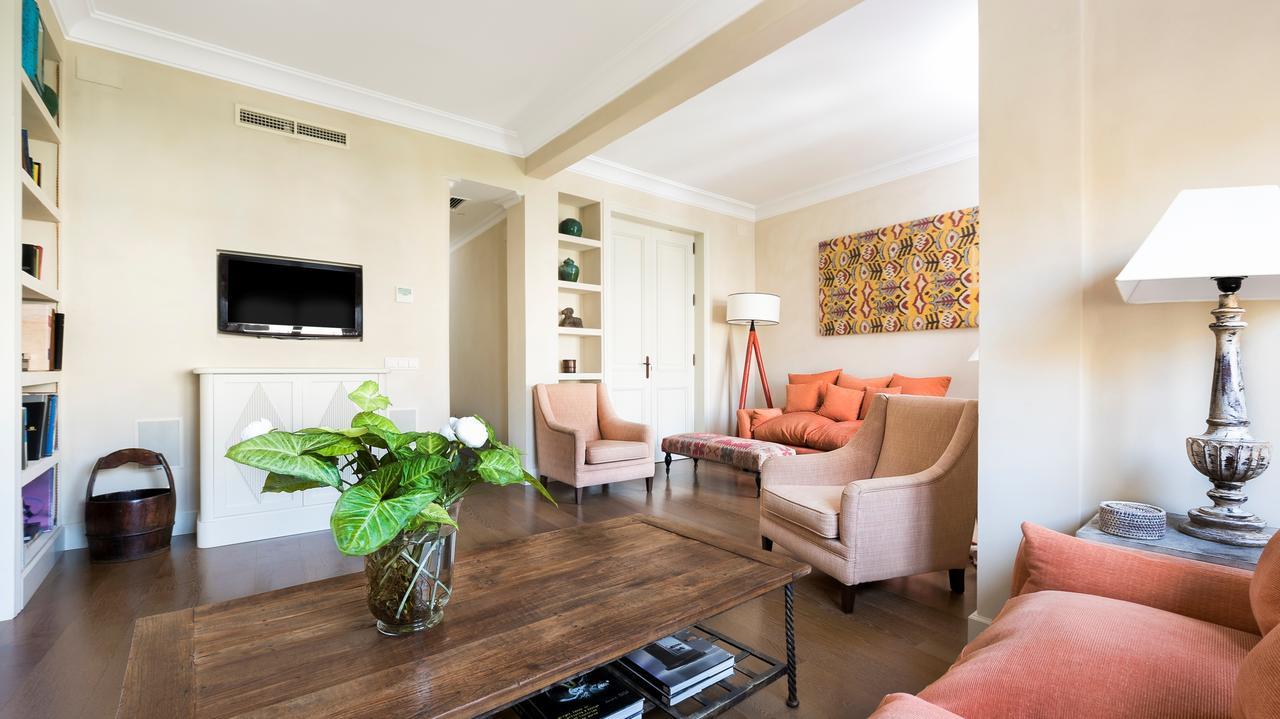 Genteel Home Contratacion Seville Exterior photo